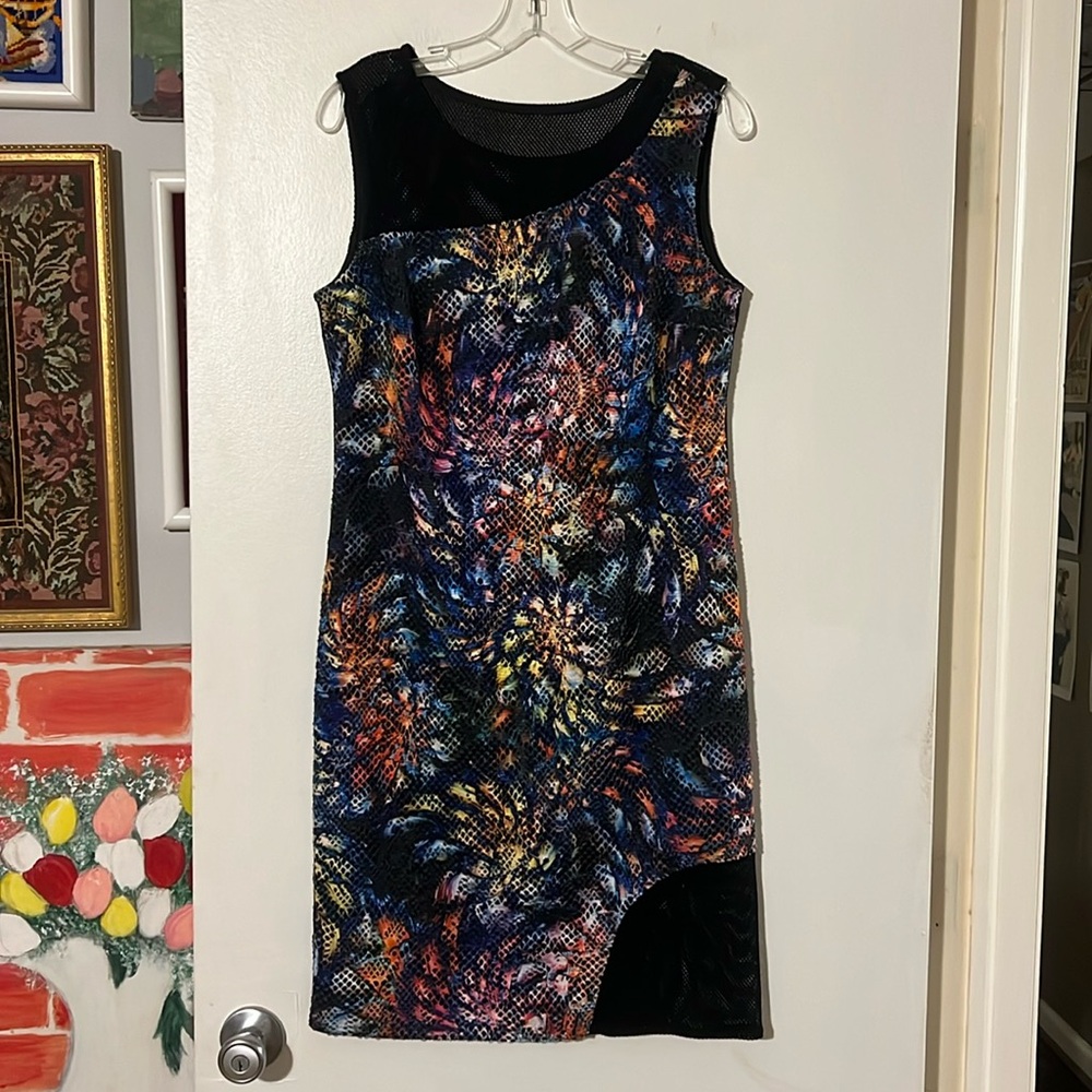 Cartise sleeveless mesh and abstract multicolor dress